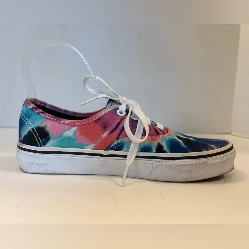 Vans tie-dye multicolored canvas sneakers size 6.5